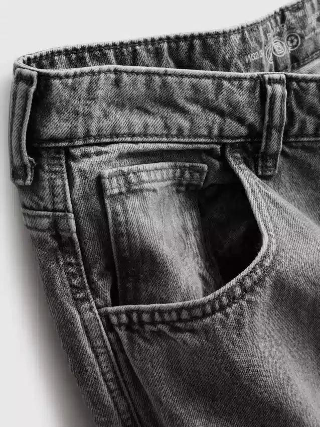 Baggy-Jeans mit mittlerer Leibhöhe