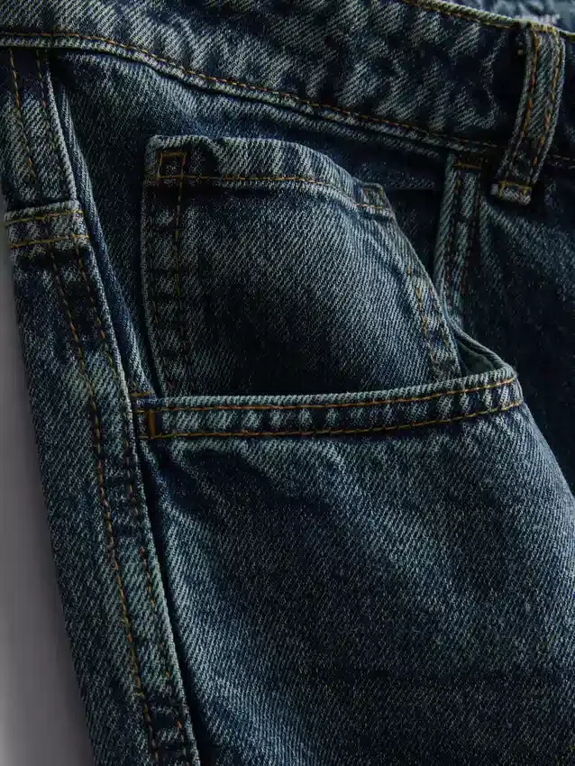 Baggy-Jeans mit mittlerer Leibhöhe
