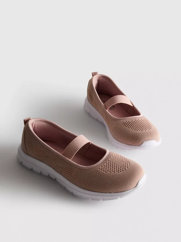 Ballerina-Sneaker zum Hineinschlüpfen