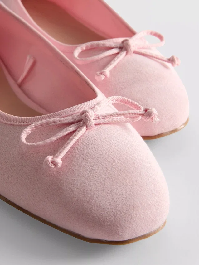 Ballerinas mit Schleife vorne