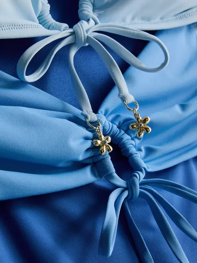 Bandeau-Badeanzug mit Cut-outs