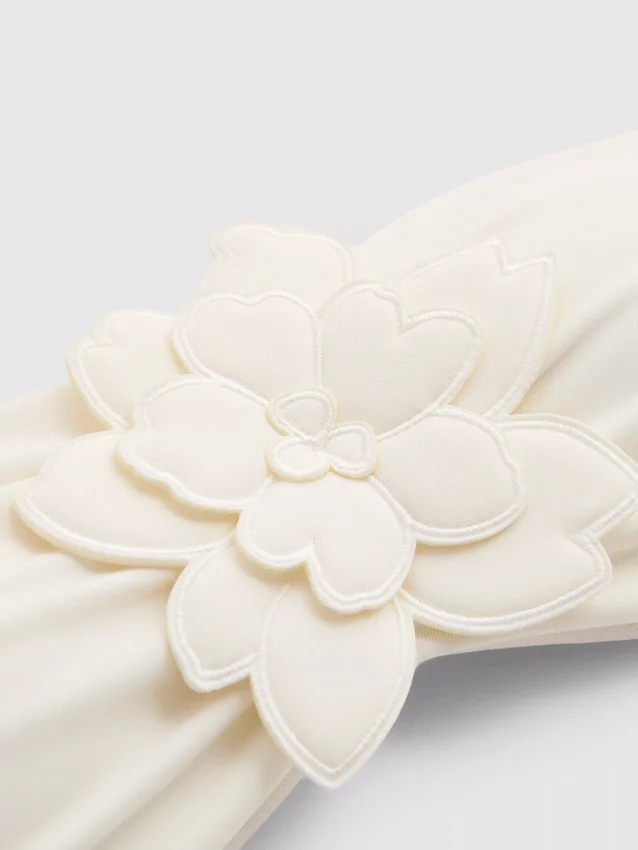Bandeau-Bikini-Oberteil mit 3D-Blumen