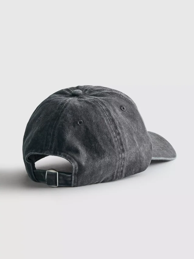 Baseballkappe mit Acid-Wash-Effekt