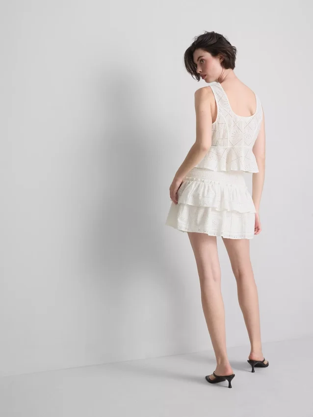 Baumwoll-Cami-Top im verkürzten Schnitt mit Cutwork-Design