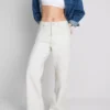 Baumwoll-Denim-Jeans mit geradem Bein