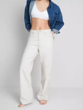 Baumwoll-Denim-Jeans mit geradem Bein