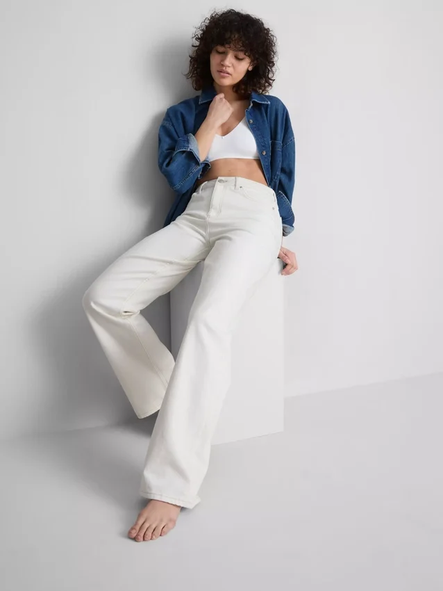 Baumwoll-Denim-Jeans mit geradem Bein