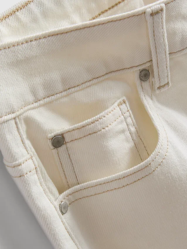 Baumwoll-Denim-Jeans mit geradem Bein