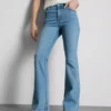 Baumwoll-Denim-Jeans mit mittlerer Leibhöhe und ausgestelltem Bein
