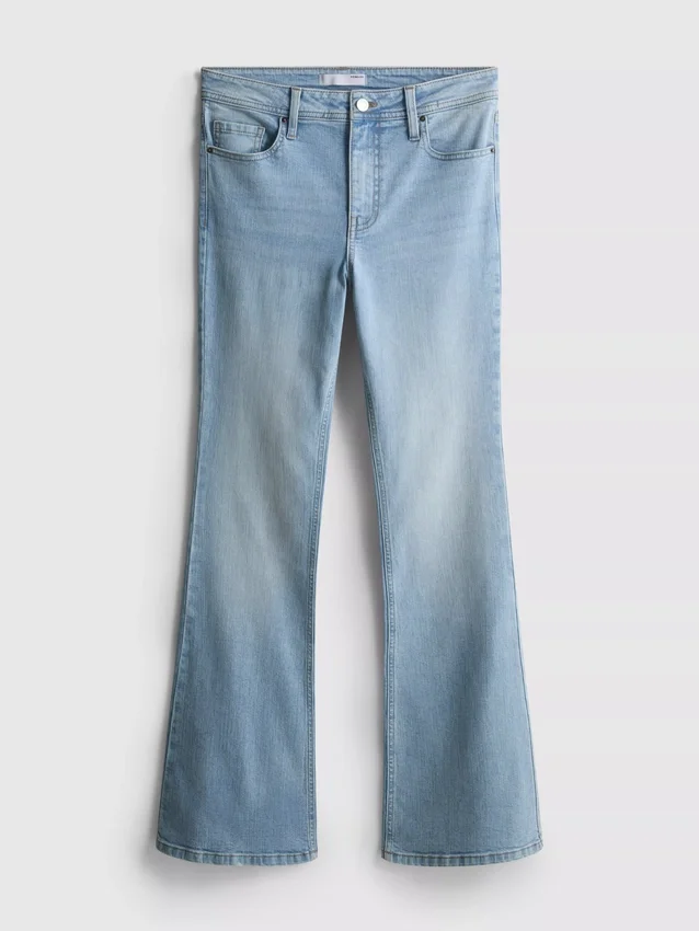 Baumwoll-Denim-Jeans mit mittlerer Leibhöhe und ausgestelltem Bein