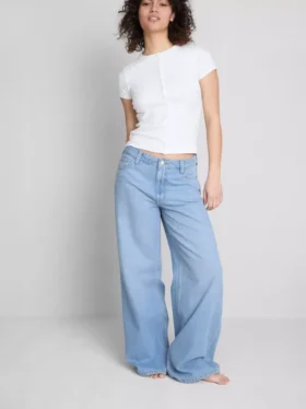 Baumwoll-Denim-Jeans mit mittlerer Leibhöhe und weitem Bein