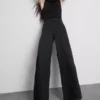 Baumwoll-Denim-Jeans mit mittlerer Leibhöhe und weitem Bein