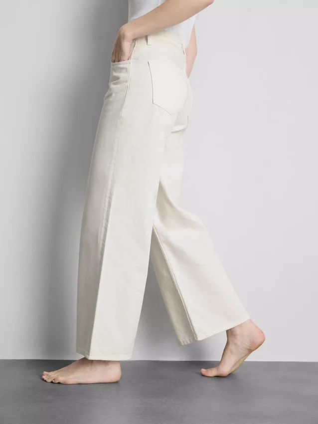 Baumwoll-Denim-Jeans mit mittlerer Leibhöhe und weitem Bein