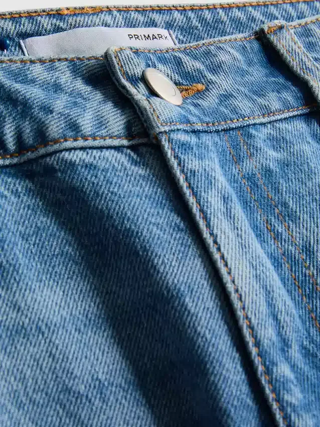 Baumwoll-Jeans mit mittlerer Leibhöhe und geradem Bein