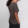 Baumwoll-T-Shirt mit Grafik und kurzen Shorts