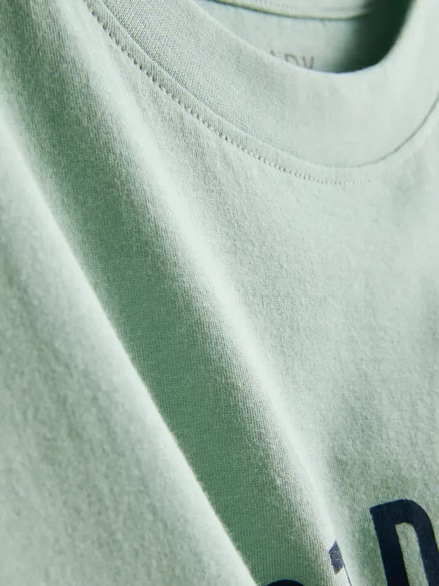Baumwoll-T-Shirt mit Grafik und kurzen Shorts