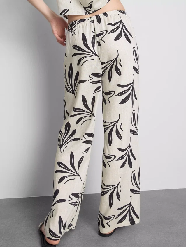 Bedruckte Hose mit weitem Bein