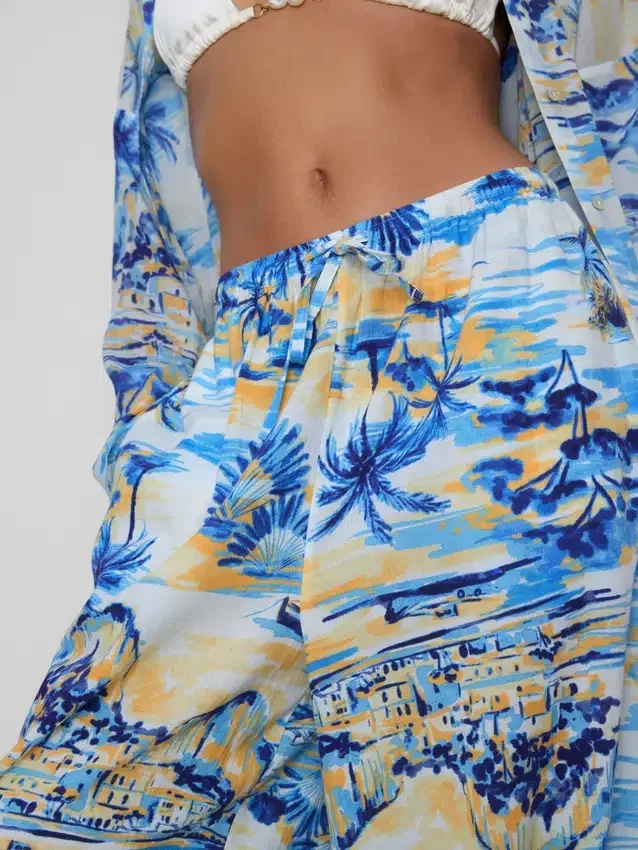 Bedruckte Strandhose mit weitem Bein