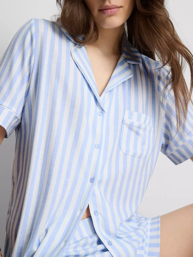 Bedruckter Shorty-Schlafanzug im Boyfriend-Stil