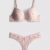 Bedrucktes Set aus Push-up-BH und String