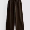 Bequeme Jogginghose aus Baumwollmischung mit weitem Bein