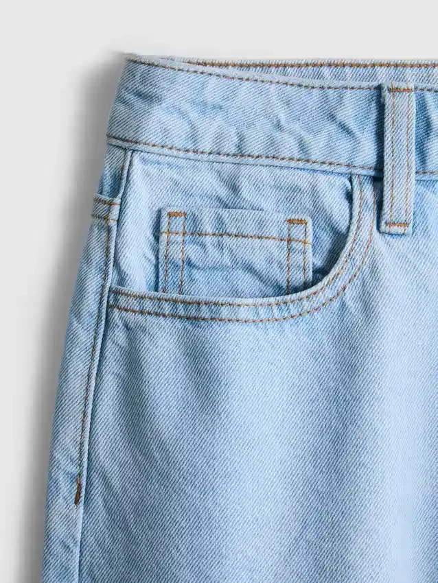 Bermuda-Shorts aus Baumwoll-Denim