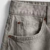 Bermuda-Shorts aus Denim mit unversäubertem Saum