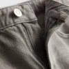 Bermuda-Shorts aus Denim mit unversäubertem Saum