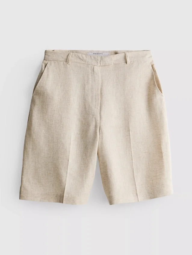Bermudashorts aus Leinenmischung mit Falten