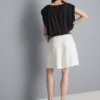 Bermudashorts mit Struktur und Gürtel