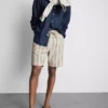 Bermudashorts mit strukturierten Streifen