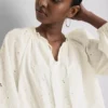 Bestickte Bluse mit Ballonärmeln