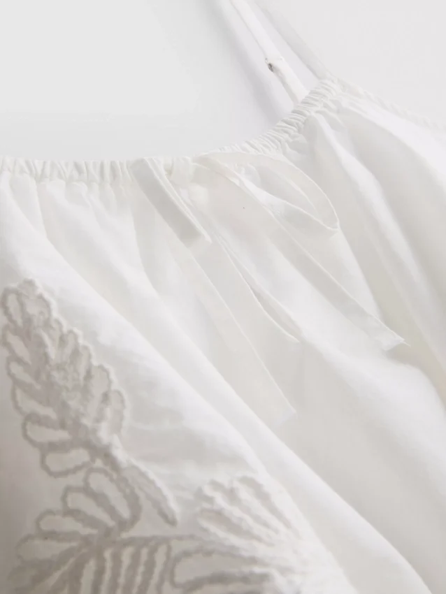 Besticktes, kurzes Cami-Top aus Baumwolle