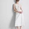 Besticktes Tanktop mit Blumenmuster und Bindeband