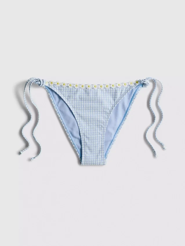 Bikini-Hösli aus Gingham mit Gänseblümchen-Borte