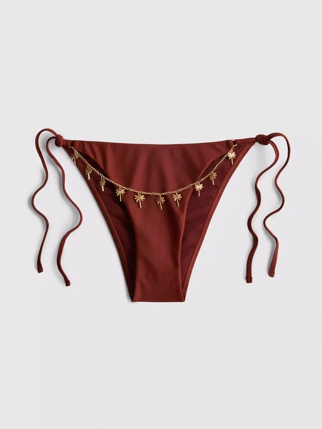 Bikini-Hösli mit Kettenverzierung und seitlichen Bindebändern