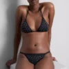 Bikini-Hösli mit Strasssteinen