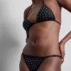 Bikini-Hösli mit Strasssteinen
