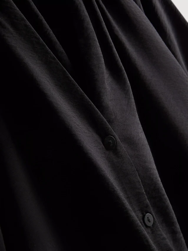 Bluse mit 3/4-Ärmeln und V-Ausschnitt