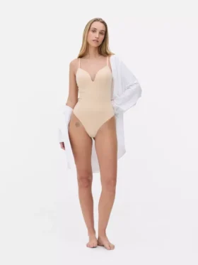 Bodysuit mit Tanga-Ausschnitt