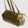 Bowler-Tasche aus Kunstleder im Used-Look