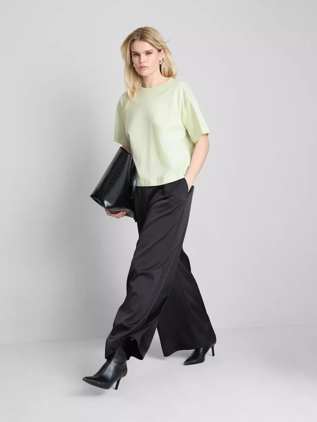 Boxy-T-Shirt aus Baumwolle mit Rundhalsausschnitt