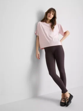Boxy-T-Shirt aus Baumwolle mit Rundhalsausschnitt