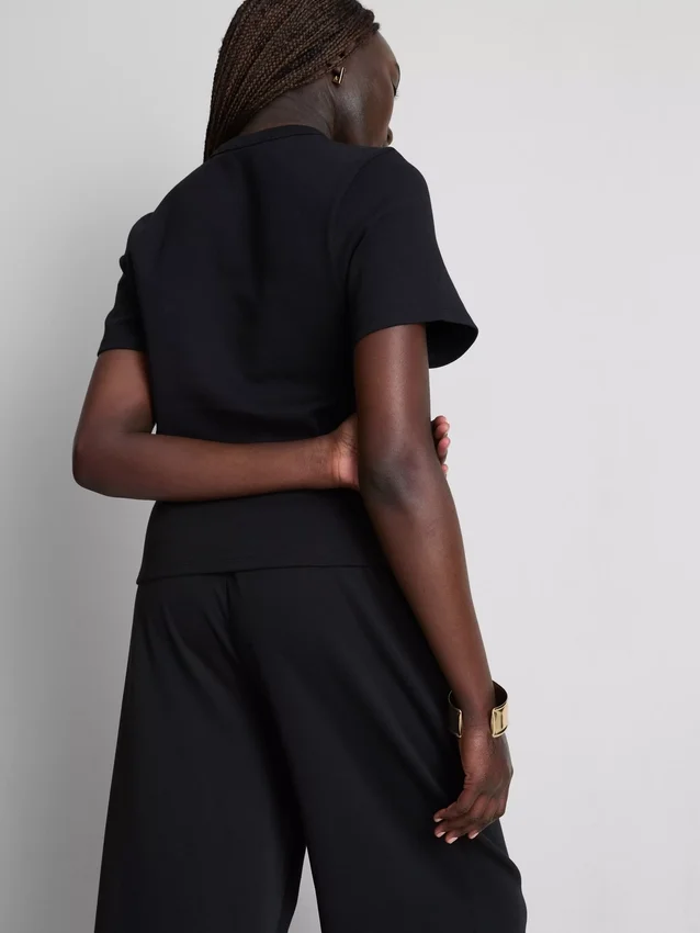 Boxy-T-Shirt mit Nahtdetails aus baumwollreichem Material