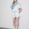 Boyfriend-Schlafanzug-Shorts aus Satin mit Blumenmuster