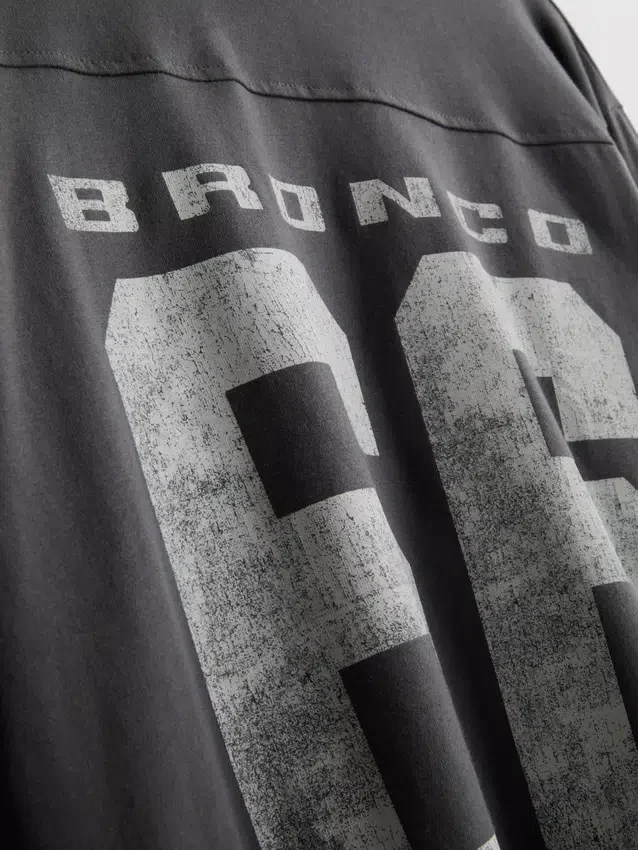 Bronco Langarm-T-Shirt