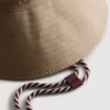 Bucket-Hat mit Kinnriemen
