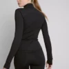 Butterweiche Funktionsjacke mit durchgehendem Reissverschluss