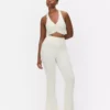 Butterweiche Leggings mit ausgestelltem Bein