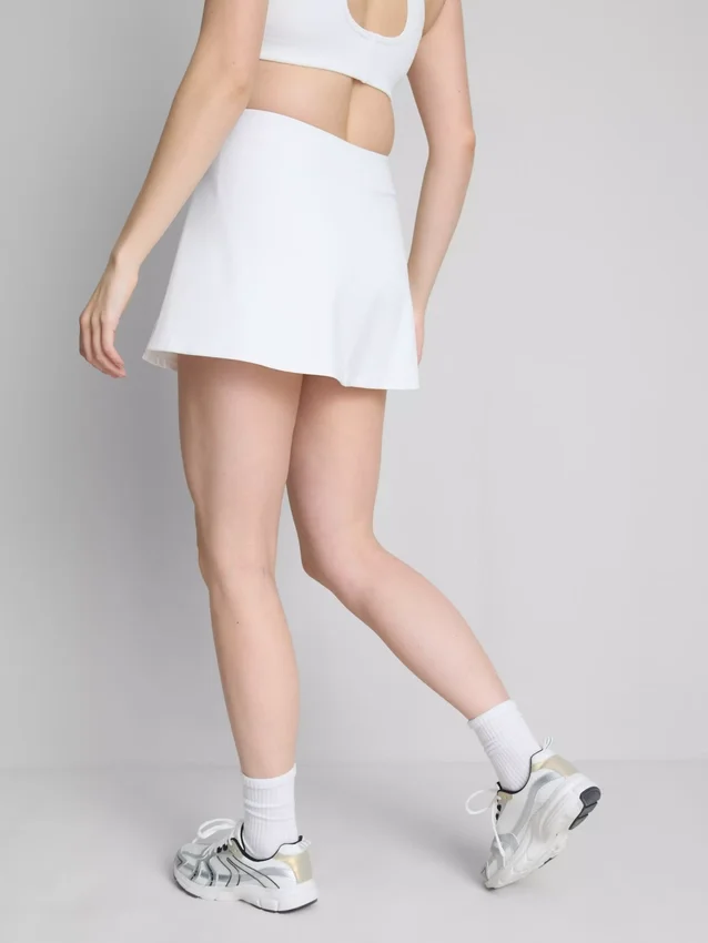 Butterweicher Micro-Active-Skort
